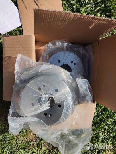 Тормозные диски задние SsangYong Actyon 2013 г