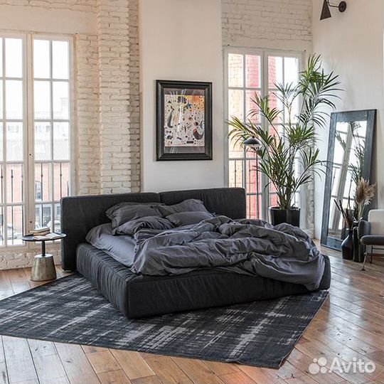 Кровать двухспальная 160x200 с бельевым ящиком