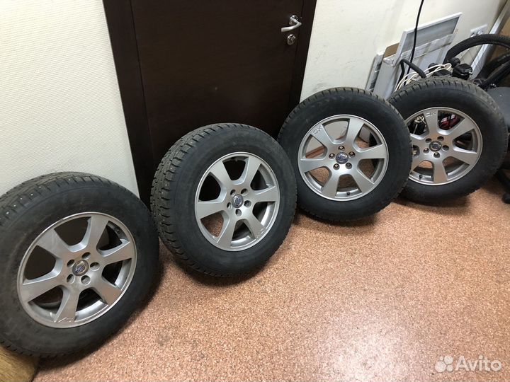 Зимняя резина r17 на дисках volvo xc60