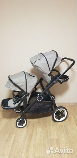 Коляска для двойни или погодок