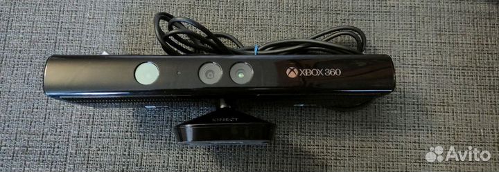 Xbox 360 Slim + Kinect + диски