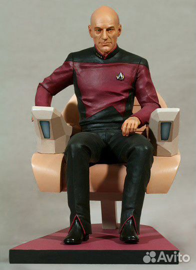 Фигурка Star Trek Captain Picard