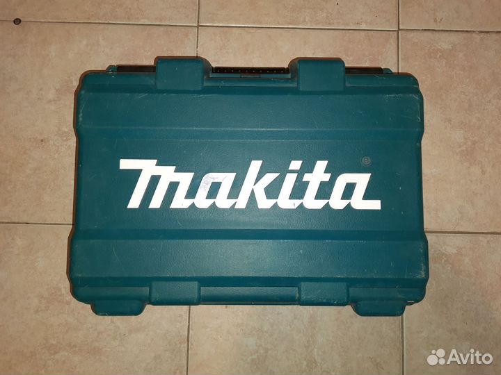 Чемодан,ящик для всего