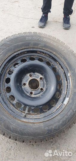 Hankook Winter I'Pike 195/65 R15 91T