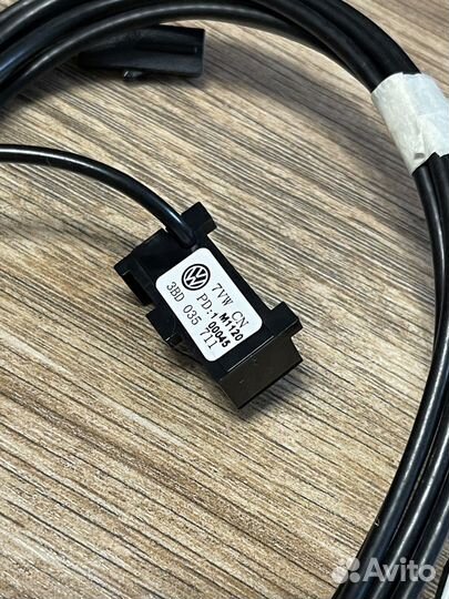 Штатный микрофон