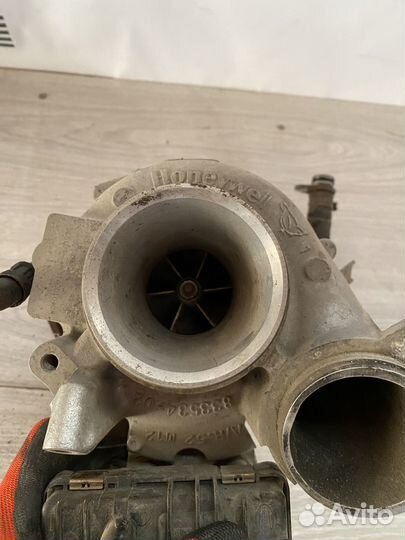 Турбина BMW G11/G12/G30 B57