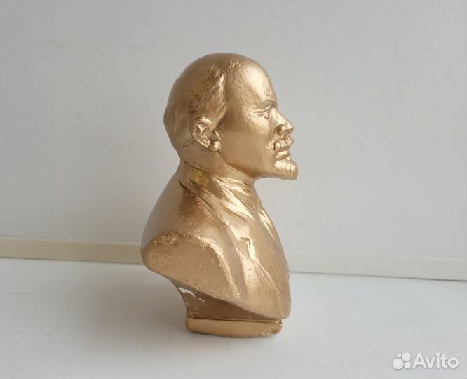 Бюст В.И. Ленин. Гипс. Период СССР