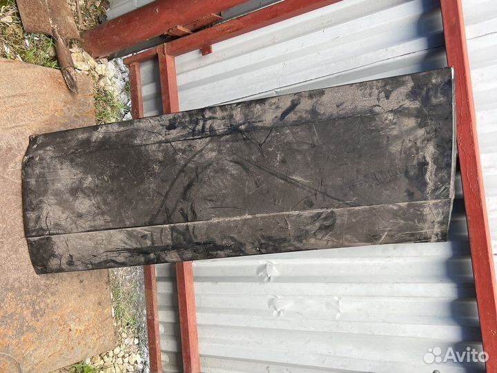 Накладка передней правой двери Эскалэйд 2