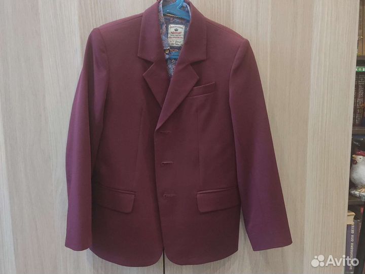 Пиджак школьный бардовый