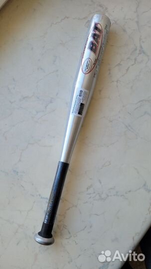 Бейсбольная бита