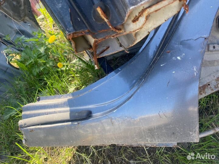 Крыло заднее левое Opel Astra J хэтчбек 5дв. 1.6