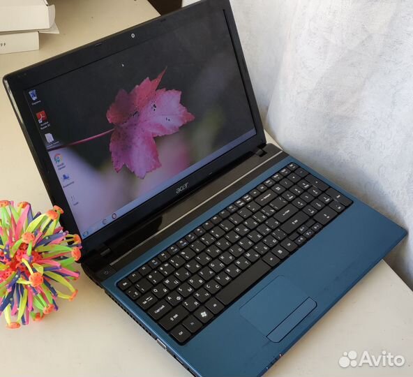 Ноутбук Acer/4ядра/новый аккум