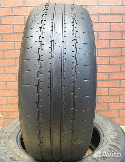 Triangle TR257 235/65 R17 104T