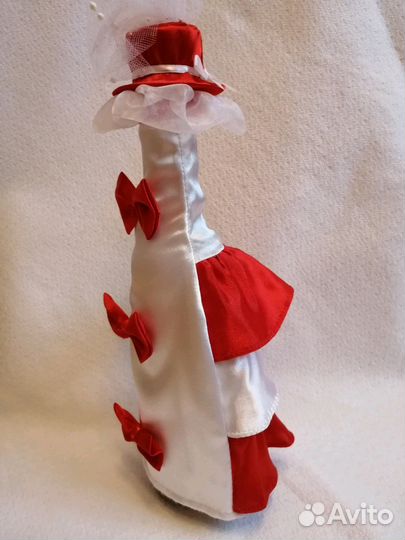 Платье на бутылку шампанского