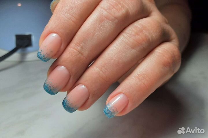 Маникюр с покрытием гель-лаком