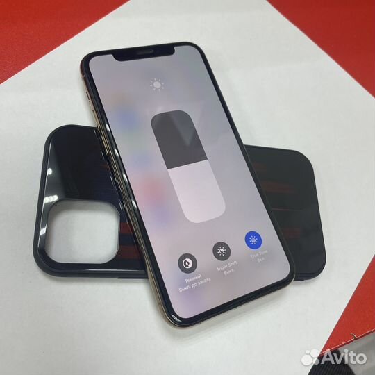 iPhone 11 Pro, 64 ГБ