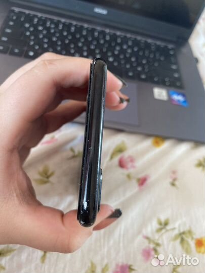 Телефон iPhone 7 plus