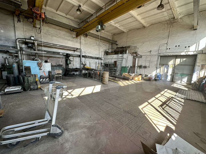 Производство, 700 м²