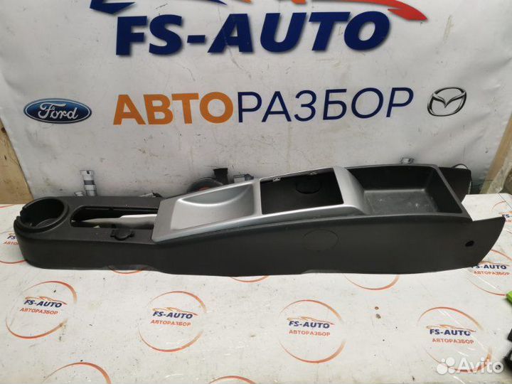 Консоль центральная Chevrolet Aveo T 255 1.4 F14D4