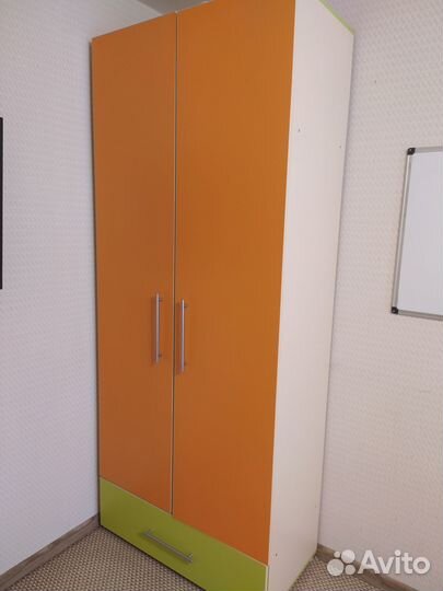 Продам детскую мебель