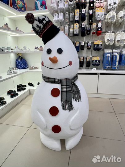 Снеговик новогодний