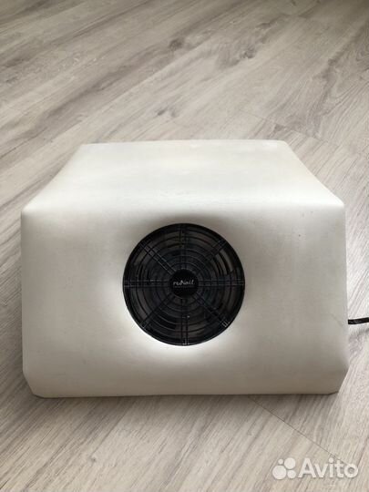 Вытяжка для маникюра