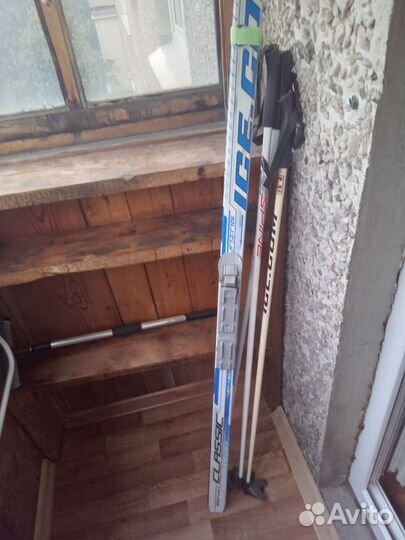 Лыжи беговые коньки лыжные палки ботинки от лыж