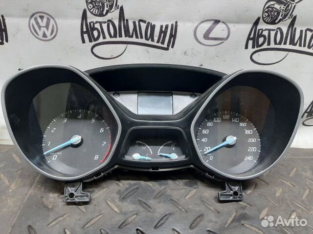 Щиток приборов Ford Focus 3 хэтчбек xqda 2012