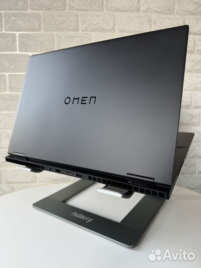HP Omen 16 r7-7840H RTX 4070 16GB 1TB 240HZ