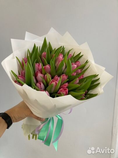 Букет 49 тюльпанов