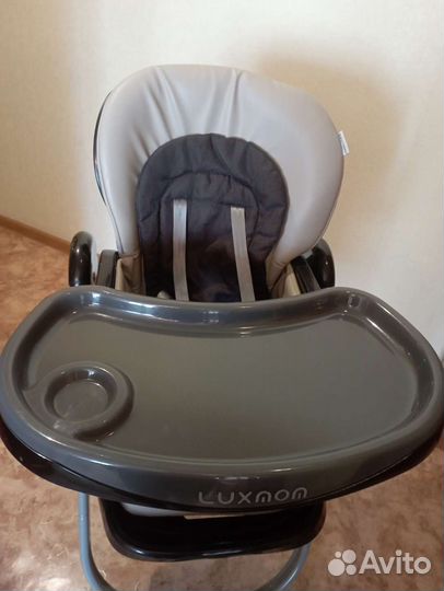 Детский стульчик для кормления luxmom