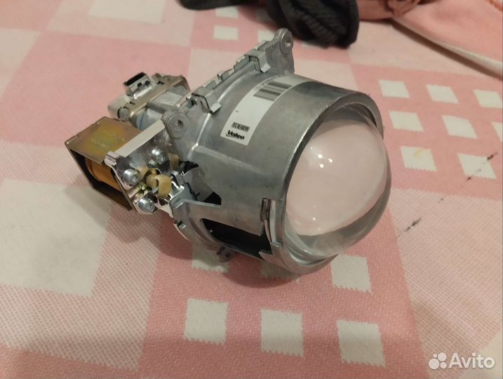 Линза фары Porsche Cayenne