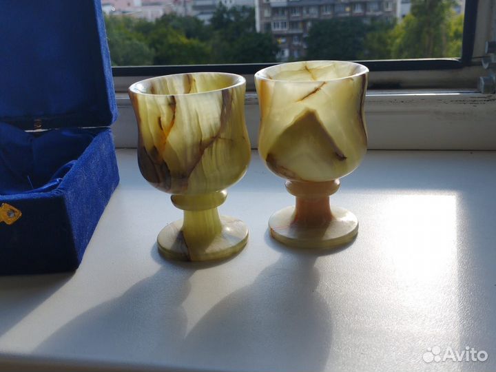 Бокалы из оникса