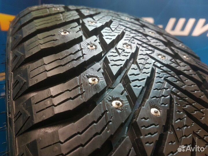 Nokian Tyres Hakkapeliitta 10p SUV 235/60 R18