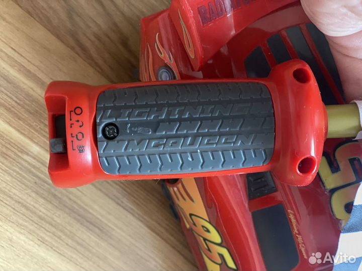 Машина радио молния mcqueen на радиоуправлении фла