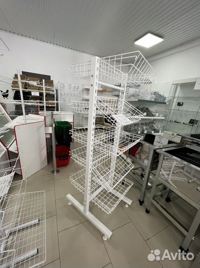 Стеллаж стойка островной с корзинами