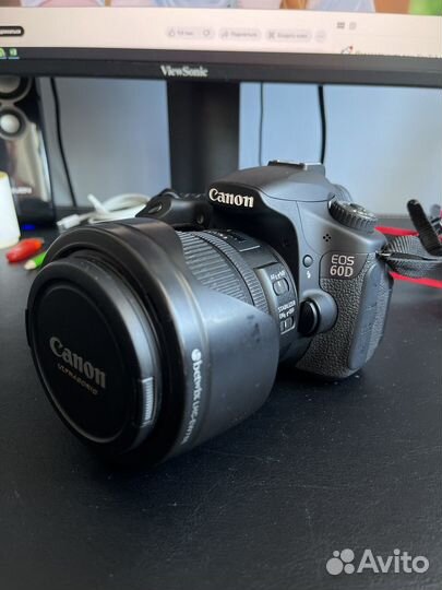 Зеркальный фотоаппарат canon 60d