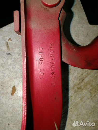 Петли капота Peugeot 308/308 Пежо