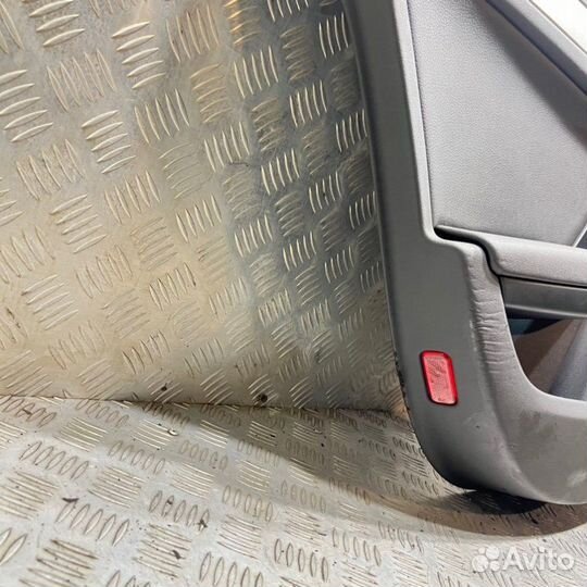 Обшивка двери задняя левая Audi A5