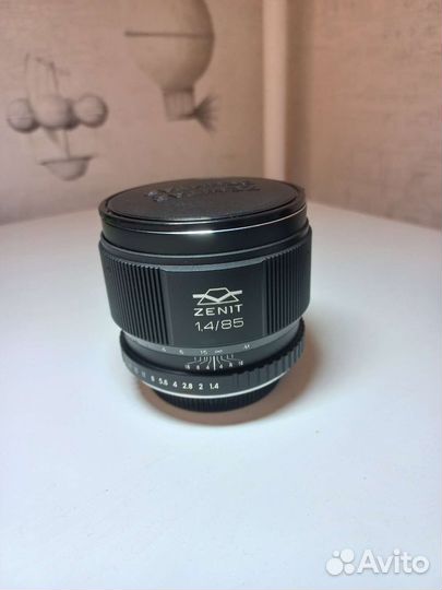 Объектив Зенитар 85mm f/1.4 новый Canon EF