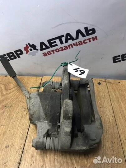 Суппорт передний правый Albea