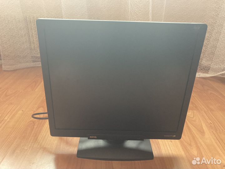 Монитор для компьютера BenQ FP75G 17