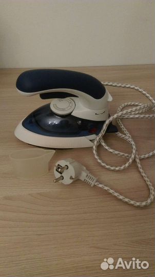 Утюг дорожный