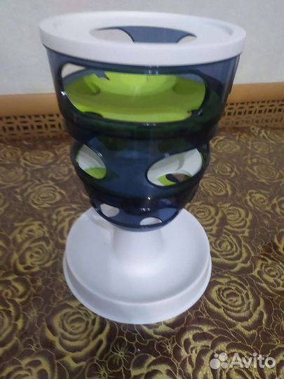 Кормушка- головоломка