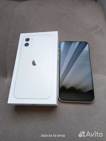 iPhone 11, 64 ГБ