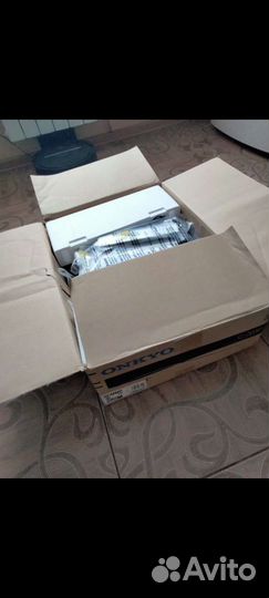 Продаю новый CD проигрыватель Onkyo C-7030