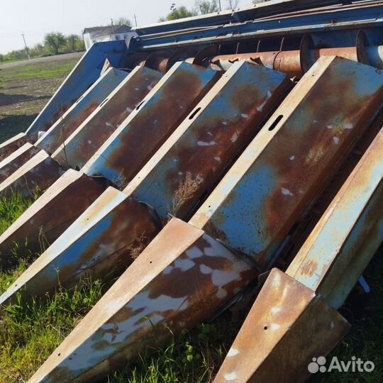 Жатка Херсонский машиностроительный завод КМД-6, 2002