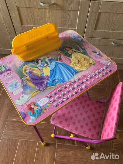 Детский стол и стул Ника с 3 до 7 лет