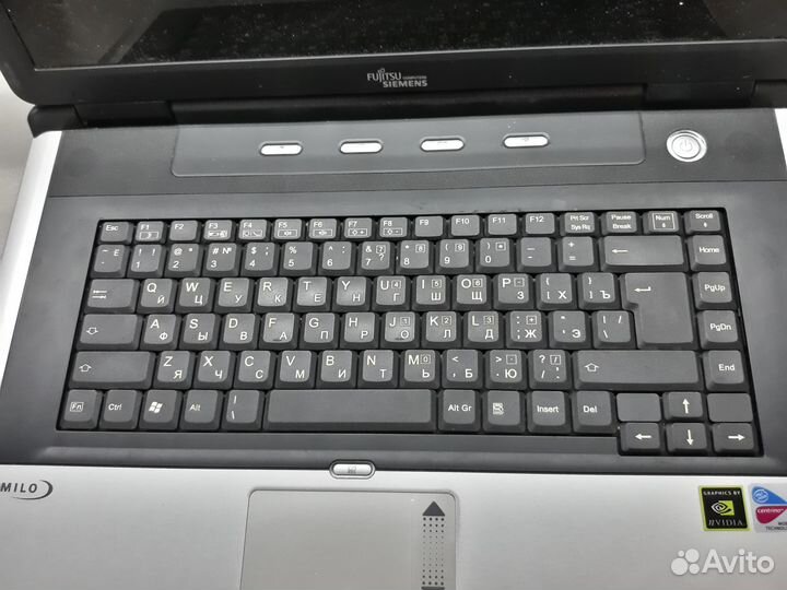 Ноутбук дефектный раскомплектованный Fujitsu M3438