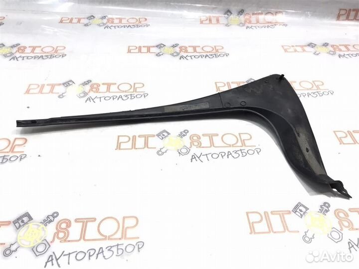 Панель багажника левая Lexus GS300/350/430/460 S1